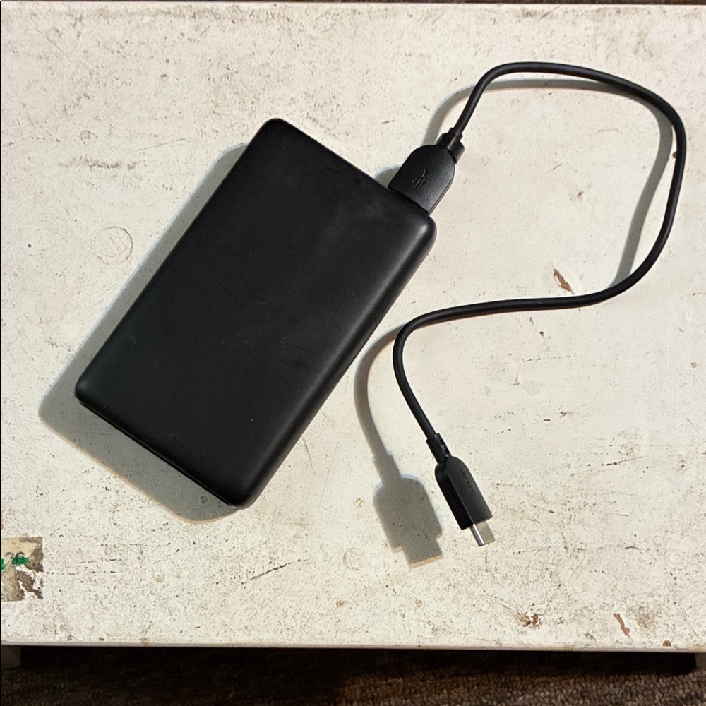 Portable battery pack